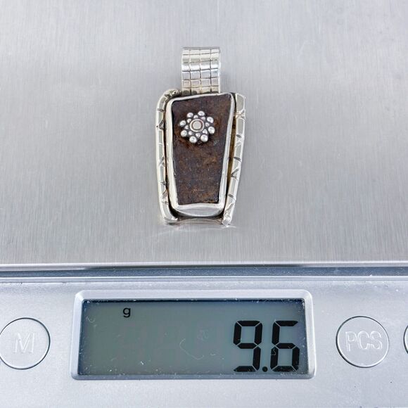 Vintage Sterling Silver 925 Ornate Meteorite Pendant - Picture 8 of 9